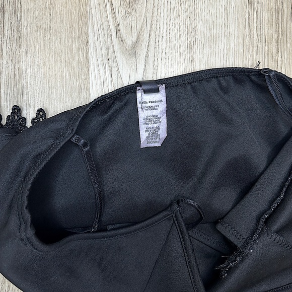 Hella Fantasia Tank Crop Top - Picture 3 of 3